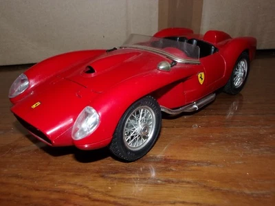 1:18 1:18eme Bburago Burago Ferrari 250 Testa Rossa voiture miniature auto model - Photo 1/4