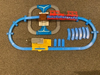 Thomas the Tank Engine Tomica World средний набор железнодорожный набор 1992 - ЧИТАЙТЕ - Изображение 1 из 4