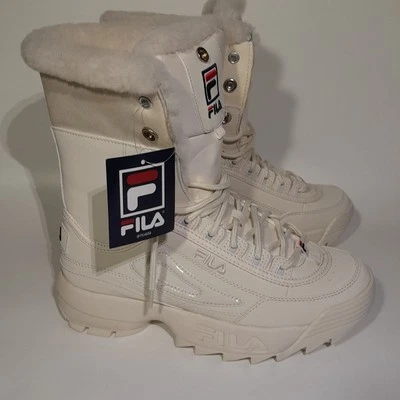 Botas de piel de oveja Fila Disruptor blancas crema parte superior alta talla 9 Urban Outfitters Foto 1 de 4