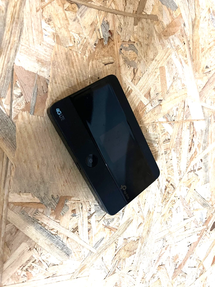 TP-Link M7350 Portatile Modem WiFi N300Mbps 4G LTE - Immagine 1 di 1