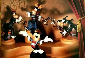 POSTAL Disney 8' X 6" ""escena de la hora de la sinfonía"" (WDCC) - Imagen 1 de 2