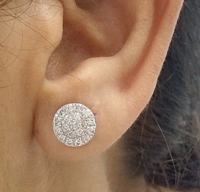 СДЕЛКА! 0,60 КАРАТ НАТУРАЛЬНЫЙ КРУГЛЫЙ БРИЛЛИАНТ КЛАСТЕР ЗАПОНКИ В 10K БЕЛОЕ ЗОЛОТО 8,80 ММ - Изображение 1 из 4