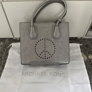 Michael Kors Metallic Silver Glitter Handbag Led Light Up Ban The Bomb New W/ot - Picture 1 of 20