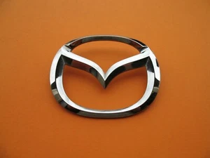 00 01 02 03 04 05 06 MAZDA MPV LX REAR CENTER EMBLEM LOGO BADGE SIGN SYMBOL 3594 - Picture 1 of 3
