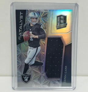 Tarjeta de camiseta Panini Spectra 2016 Derek Carr Raiders NFL CATALYST #7 Ser # 66/199 - Imagen 1 de 7