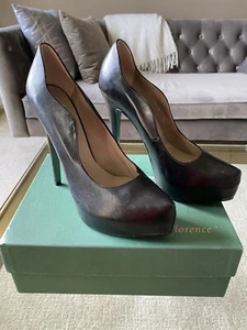 Lisa for DONALD J Pliner Shoes - Picture 1 of 12