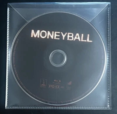 NEW MONEYBALL (2011) - Blu-ray disc only in clear plastic envelope / no case - Image 1 of 3