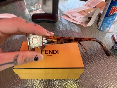 Óculos de sol raro vintage Fendi FS ouro tartaruga original Itália década de 1980 - Imagem 1 de 4