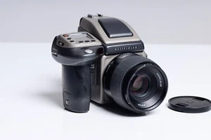 Hasselblad H2 + 80mm + Phase One P45+ - Bild 1 von 16