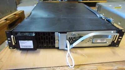 APC SMX3000RMHV2UNC Sinewave 3000VA 2700WATTS UPS USV 2U 230V - DAMAGED / BROKEN - Bild 1 von 4