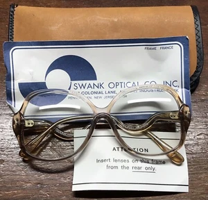 VTG NOS 80/90s SWANK EYEGLASSES DELPHI 832 COGNAC 074 - GOLDEN GIRLS STYLE - Picture 1 of 10