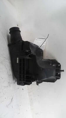 Used Air Cleaner Assembly fits: 2016 Mercedes-benz Mercedes gla-class 156 Type G Foto 1 de 4
