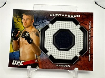 Alexander Gustafsson 2013 Bloodlines Ruby Relic 4/8 UFC - 1618 - Image 1 of 2