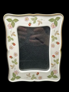 Wedgwood Wilde Erdbeere Keramik Bilderrahmen für 3x4 Bild Made In England - Bild 1 von 13