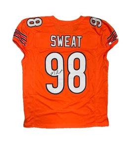 MONTEZ SWEAT signed autographed CHICAGO BEARS Game Cut Jersey w/ COA JSA - Picture 1 of 3