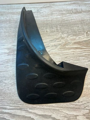 Ford Fiesta MK4 1995-02 Rear Passenger Side Mud Flap A96FX16D588AA NOS - Image 1 of 2