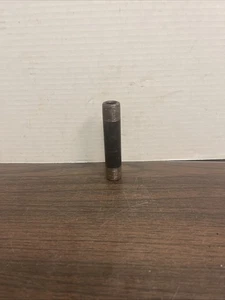 Lot/19. 1/2” x 4” X-HVY BLK SMLS Rohrnippel - Bild 1 von 3