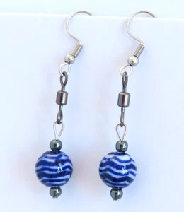 Pendientes giratorios de pesca Ocean Waves perforados con cuentas azul blanco camping plata - Imagen 1 de 2