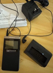 SONY SRF-T355K PLL Synthesizer FM AM 2 Bands Wide FM Radio 76MHz - 108MHz - Picture 1 of 5