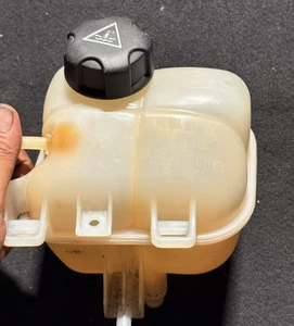 Mini BMW 3 F30 F35 F31 Water coolant expansion tank reservoir 11564310 LIQ6890 - Picture 1 of 13