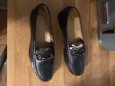 BNIB Pavers Navy  Leather Snaffle loafers 6