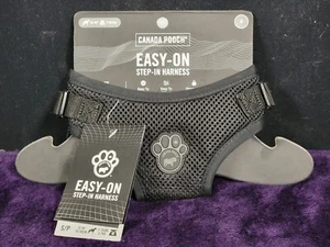 Canada Pooch Easy-On Step-In Harness - Nero (taglia S 12-18", 7-15 libbre) - Foto 1 di 4