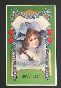 Valentinstag Liebe Medaille schönes Mädchen in Haube geprägt Vintage Postkarte 1911 - Bild 1 von 5
