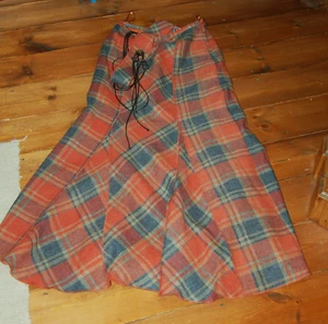 A vintage Per Una rust check skirt, long length size 8, waist 27" (69 cm) - Picture 1 of 2