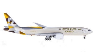 1:400 Phoenix ETIHAD CARGO BOEING 777-200F Airfreighter Diecast Aircraft Model - Picture 1 of 6