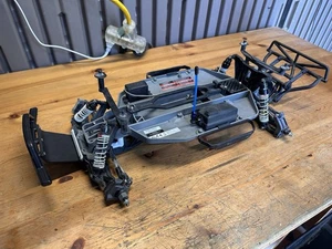 Traxxas Slash BL-2s 1/10 Scale 2wd ROLLER/BIG BORES/HD/ Extra Parts!!! - Picture 1 of 16