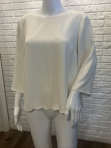 Talbots Petite Cream Scallop Hem Blouse Size M Split Hem Back Elegant Side Zip - Picture 1 of 12