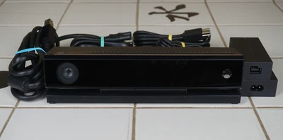 Microsoft Model 1520 Xbox One Kinect W/ 1637 & 1649 PC USB Adapters Tested FR/SH - Image 1 of 4