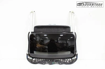 2016-2022 HONDA HR-V ЛЮК ЛЮК ЛЮК СТЕКЛО ОКНА И МОТОР С СОЛНЦЕЗАЩИТНЫМ КОЗЫРЬКОМ OEM - Изображение 1 из 4