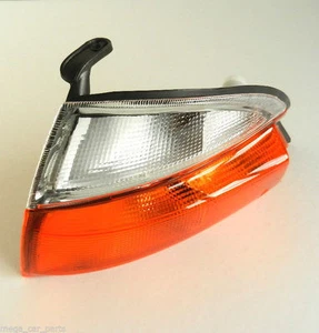 FOR TOYOTA HI-ACE 1995-2006 HX10 GRANVIA FRONT INDICATOR CORNER REPEATER LEFT - Picture 1 of 3