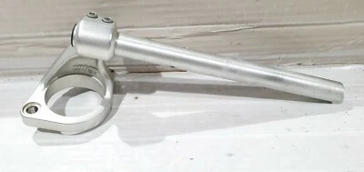 semimanubrio dx ducati supersport 939 s right half handlebar OHLINS 36015581AA  - Immagine 1 di 3