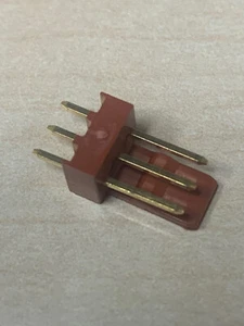 MOLEX 22112032 Headers Housings VERT PCB  3P GOLD FRICTION LOCK SET 10pcs Brown - Picture 1 of 2