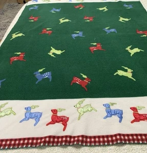 En muy buen estado Manta polar de Navidad Martha Stewart 64" x 50" con apliques de reno 2003 - Imagen 1 de 8