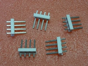 Barrette AMP 0-640383-4 mâle 4 broches , pas 3.96mm, - Le lot de 5 pieces - Imagen 1 de 5