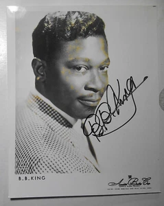 B. B. Foto firmada por King 8x10" - Blues legend - original - Imagen 1 de 3