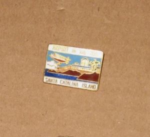 Santa Catalina Island Collectible Enamel Lapel Pin - Picture 1 of 2
