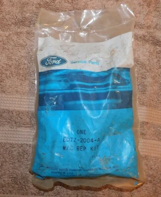 Ford F250 F350 E350 1977-1983 77-1986 E250 NOS KIT DE REPARACIÓN CILINDRO MAESTRO DE FRENOS Foto 1 de 3