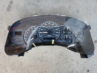 Cuadro de instrumentos Chevrolet Silverado Tahoe Suburban GMC Sierra Yukon 99-02 OEM Foto 1 de 4