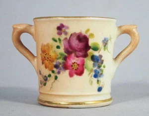 Royal Worcester Miniature Blush Ivory Porcelaine Loving Cup 3.5cm Good Condition - Picture 1 of 5