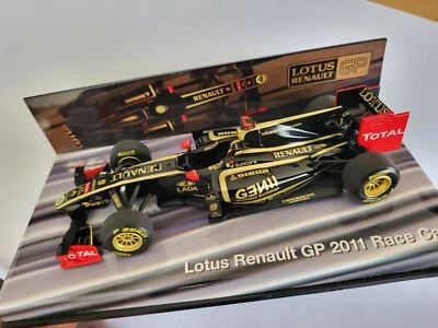 Minichamps 1/43 Scale Die Cast Model Lotus Renault GP 2011 Race Car - Black - Image 1 of 4
