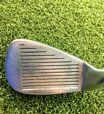 Square Two Accord aço inoxidável 8 ferro/destro/grafite feminino/gw9347 - Imagem 1 de 4