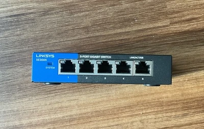 Linksys SE3005 V2 5-port Gigabit Ethernet Switch Used Working - Image 1 of 3
