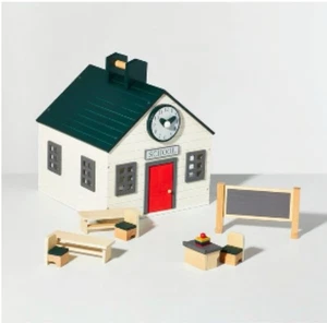 Neu im Karton! - Holzspielzeug Schulhaus Set Herz & Hand von Magnolia Home 8-teiliges Set - Bild 1 von 7