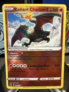 Holograma inverso Radiant Charizard 020/159 LP Crown Zenith raro - Imagen 1 de 20