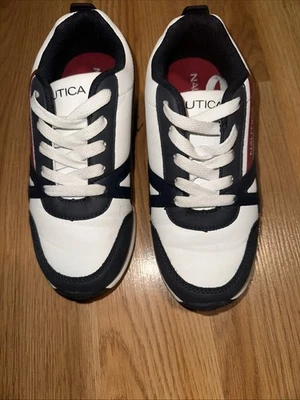 Kids Boys Casual Lace up Nautica Sneakers Size 2 New- No Box - Image 1 of 4