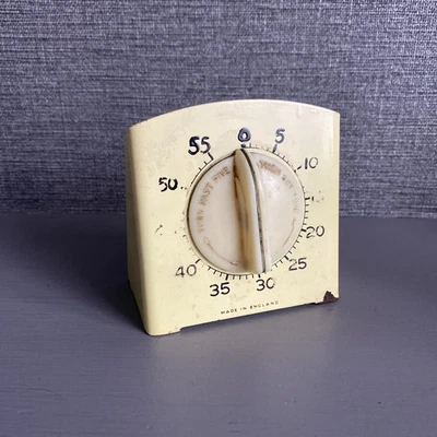Vintage Smiths English Mechanical/Wind Up 1 hour Minutes Timer Working  - Image 1 of 4